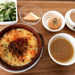 Kaferesutoranorumasutazu - 本日のAランチ
      海老ドリア  ¥750
      デザート コーヒー付