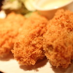 Fried oyster set meal using Oyster from Hiroshima Prefecture (4 pieces)