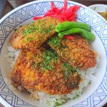 佐渡の海鮮市場 かもこ観光センター お食事処 - ぶりカツ丼(アップ)