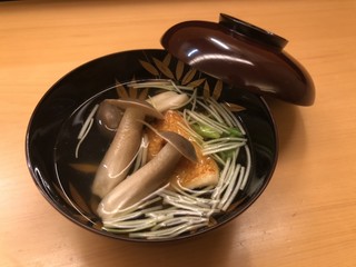 h Kagurazaka Sasaki - お椀（牡丹、芍薬）