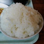 吉田大飯店 - ご飯　大盛です。