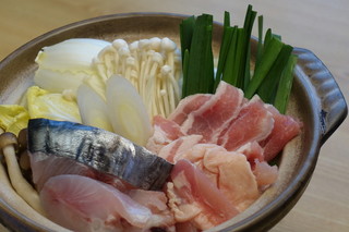 Isaribi - カニ味噌　　　ちゃんこ鍋