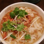 刀削麺酒家 - 葱チャーシュー刀削麺