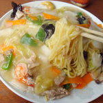 こまどり食堂 - 五目焼きそば♨