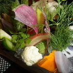 レストラン バカール - 能登産ズワイ蟹とカニミソのバーニャカウダ