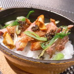 レストラン バカール - 鶏肉とトリュフ、九条葱の炊き上げご飯