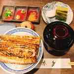 うなぎ専門店 本多 - 白焼き丼