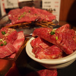 神田焼肉 俺の肉 - 