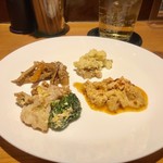 屯 - お惣菜4点盛り