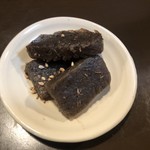 Sankai - 山海おまかせ定食 1,600円
                鶏鍋、刺身、海老唐揚げ、ポテトサラダ、こんにゃく