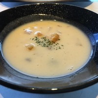 ステーキハウス ZEN 三宮店 - スープ