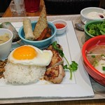 パパイヤリーフ - 大人のお子さまランチ