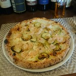 エビとズッキーニとモッツアレラ