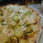 リストランテ ピッツェリア ジャンカルロ トウキョウ - エビとズッキーニとモッツアレラ