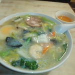 永新 - 具だくさんの五目そば1,000円