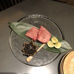 焼肉 展 - 