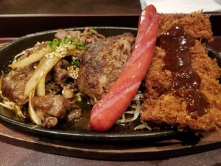 Taigenshokudou - 泰元定食(1350円)/ライス大盛(50円)