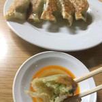 鈴蘭飯店 - 餃子、鉄板に美味しい〜(^｡^)