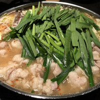 博多もつ鍋 やま中 赤坂店 - 牛もつ鍋〜しょう油味   1,700円