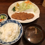 Tonkatsu Akari - ロースとんかつランチ定食