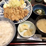 Shouya - ジャンボ竜田揚げ定食850円