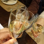 CELLER DE LA RIBERA - スパークリングで乾杯