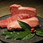 USHIGORO S. - 本日のお肉