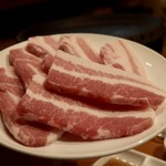 京の韓国家庭料理 ハムケ - 分厚い三枚肉（サムギョプサルセット）