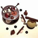 ASAHINA Gastronome - フォレノワール キルシュを効かせたピスタチオのグラス