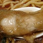 中国料理 小花 - 中国料理 小花 ＠有楽町 生蠔湯麵 下味が付けられ片栗粉をまぶし油通しした生牡蠣