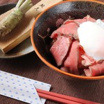 Wasabi Izakaya Anagura - ローストビーフ丼と生わさび 