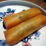 老虎菜 - 海老のパリパリ春巻き