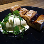 老虎菜 - 木苺とシナモンのタルト