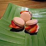 老虎菜 - 苺とジャスミンムースのマカロン