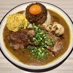 吉田カレー  - ミックス並・豚・ポテトサラダ（限定）・ハンマカンマ（限定）