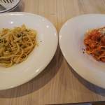 Osteria Dai - 日替わりパスタ（リングイネ：海老とカリフラワーのオイルソース、タリオリーニ：ツナ・ケイパー・アンチョビのトマトソース）