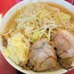 ラーメン二郎 - ラーメン小＋ニンニク多め