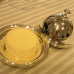 エメ・ヴィベール - バター