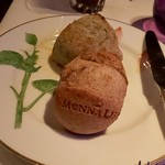 モナリザ - ライ麦パン＆海藻のパン