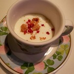 モナリザ - フルーツのスープ仕立て (林檎の冷たいシャーベット状スープ)