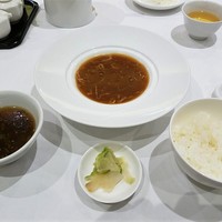 赤坂  華悦樓 - フカヒレ煮込みセットです