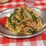 スパゲッティーのパンチョ 千葉栄町店 - 白ナポリタン小盛は麺量300ｇ+野菜増しトッピング