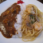 ビストロジャンティーユ - チキンカレーと和風パスタセット９００円