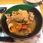 居酒屋　秋吉 - おばんさいから、「もつ煮」@600円。