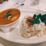 ベジ・フル・スパイス - マッサマンカレー