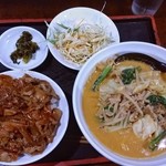 橙 - 本日の麺セット900円税込