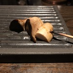 焼き鳥 とりら - エリンギってこんなに美味しいの