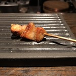 焼き鳥 とりら - 旨味脂滴るぼんじり