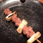 鳥茂 - こめかみ