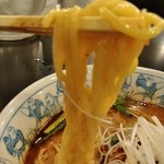 麺屋 壱力本舗 - 加水多め中太麺はモチモチ食感